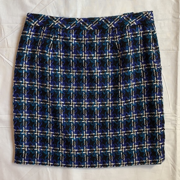 Ann Taylor Loft Skirt - Picture 4 of 5